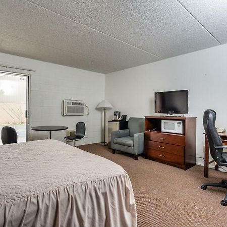 M&M Motel Connell Екстериор снимка